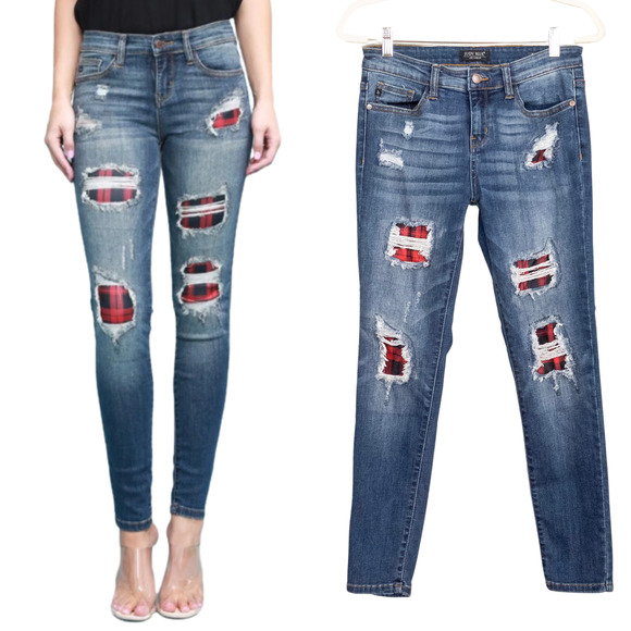 JUDY BLUE Skinny Fit Medium Wash Distressed Red Plaid Peek-A-Boo Women's Size 29 - Picture 1 of 6